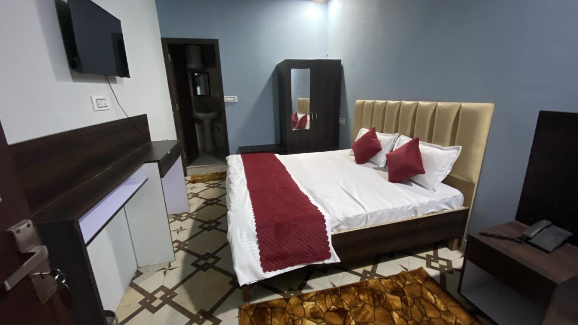 Dharohar Homestay By Yatrimap Risikés Kültér fotó
